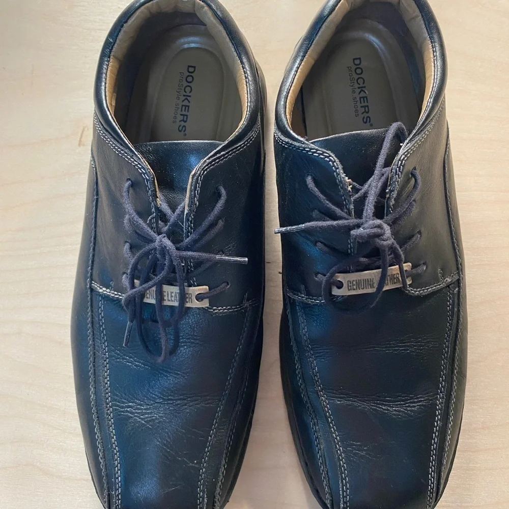 Dockers Pro Style Shoes 11.5 M (BT)